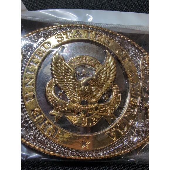United States of America belt buckle. New in package. Heavy - Picture 2 of 3